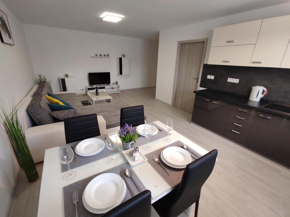 Apartmany Bytca Exteriör bild